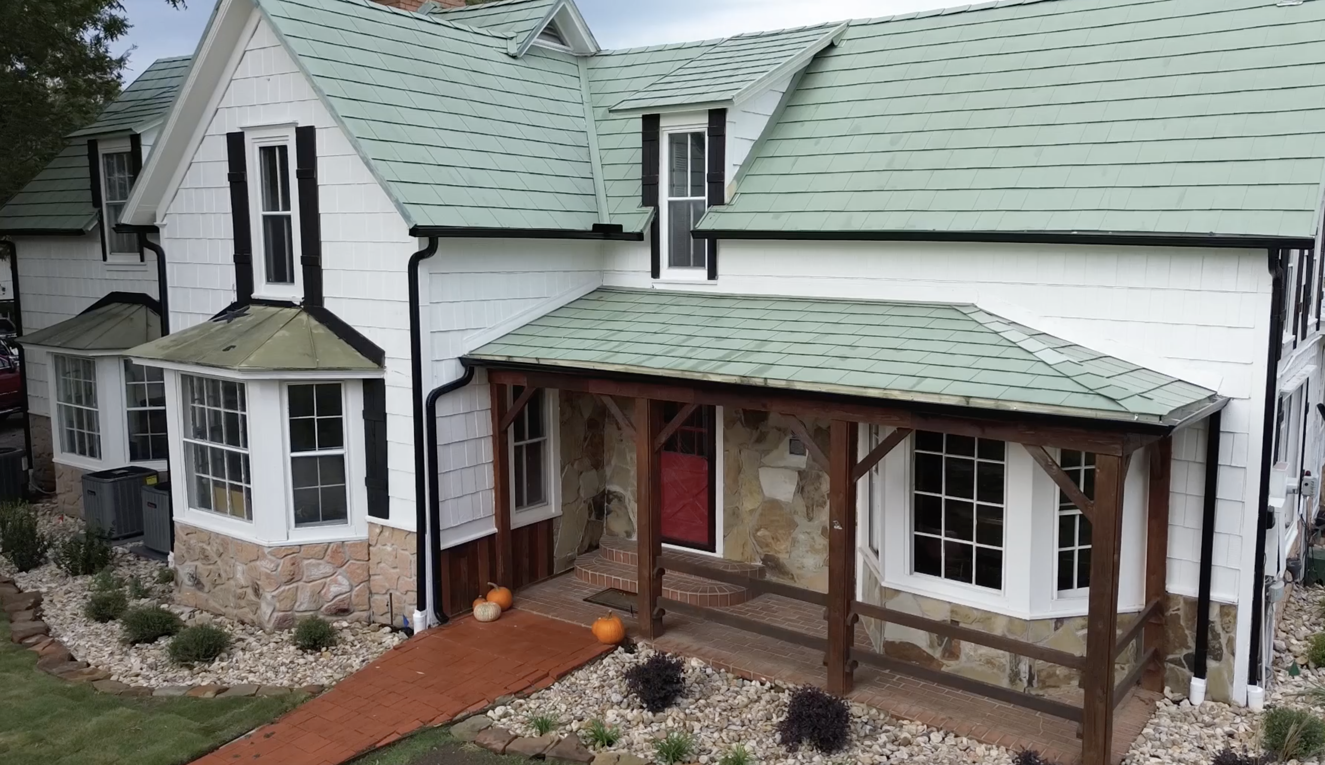 Direction 61:3 partnership with Performance Roofing